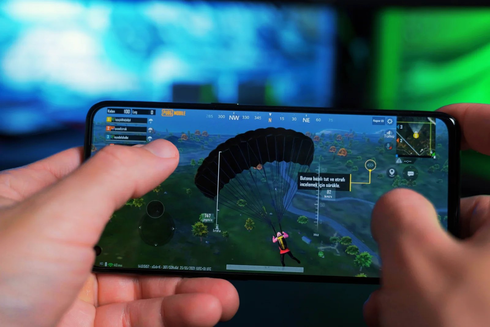 The Future of Cross-Platform Gaming: Benefits and Challenges in 2025